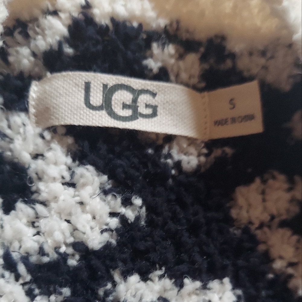 Ugg knit cardigan